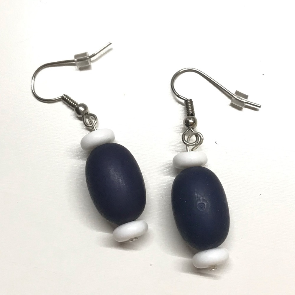 Blue dangle earrings bead handmade MunandMe
